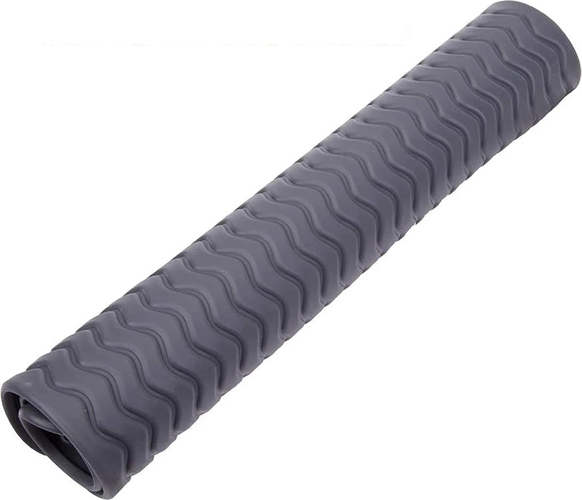 Merkloos Afdruipmat - Pannenonderzetter- Siliconen Mat - Zwart - 30 X 40 CM - Met Ophanggat - Hittebestendig 3 Merkloos Afdruipmat - Pannenonderzetter- Siliconen Mat - Zwart - 30 X 40 CM - Met Ophanggat - Hittebestendig - Afbeelding 3