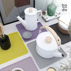 BODO Gootsteenmat Siliconen Donker Grijs - 34.5 X 34.5 Cm - Keuken Accessoires - Gootsteen Beschermer - Onderzetters Siliconen - Anti Kras 12 BODO Gootsteenmat Siliconen Donker Grijs - 34.5 X 34.5 Cm - Keuken Accessoires - Gootsteen Beschermer - Onderzetters Siliconen - Anti Kras -Afwas Benodigdheden Winkel 1200x1200 362