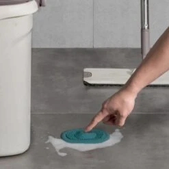 Heuts Goods - Gootsteenzeef - Gootsteenstop - Afvoerzeef - Afvoerstop - Spoelbal - Bad - Douchebak - Keuken - Wasbak - Badkuip - Siliconen - Donkerblauw -Afwas Benodigdheden Winkel 1200x1200 479