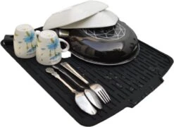 HOMYHON Afdruipmat -Afdruipmat Siliconen -Pannenonderzetter- Antislip -Hittebestendig - Aanrecht Mat -Siliconen Mat - 40 X 46 Cm - Zwart 9 HOMYHON Afdruipmat -Afdruipmat Siliconen -Pannenonderzetter- Antislip -Hittebestendig - Aanrecht Mat -Siliconen Mat - 40 X 46 Cm - Zwart -Afwas Benodigdheden Winkel 1200x876