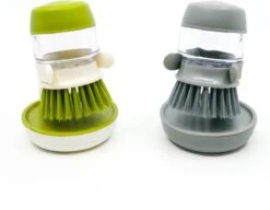 In Round Afwasborstel Met Zeepdispenser / Zeepreservoir – Inclusief Houder – Grijs – Afwas Borstel – Zeep Handborstel – Doseerpomp – Afwasmiddel Dispenser – Navulbaar -Afwas Benodigdheden Winkel 1200x935